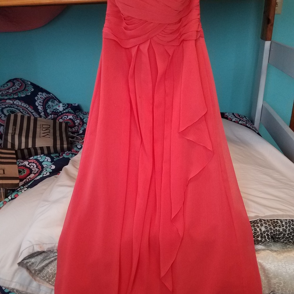 Dress - Picture 2 of 5